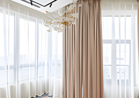 Пошив штор на заказ в Москве и области по индивидуальным размерам и выгодной цене в ателье салона дизайн-студии Belladone.