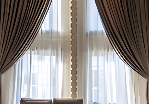 Пошив штор на заказ в Москве и области по индивидуальным размерам и выгодной цене в ателье салона дизайн-студии Belladone.