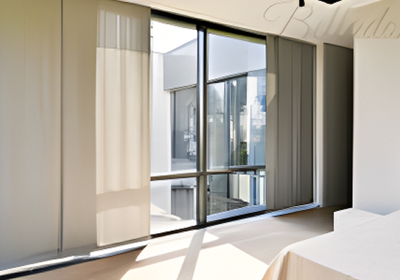 Пошив штор на заказ в Москве и области по индивидуальным размерам и выгодной цене в ателье салона дизайн-студии Belladone.